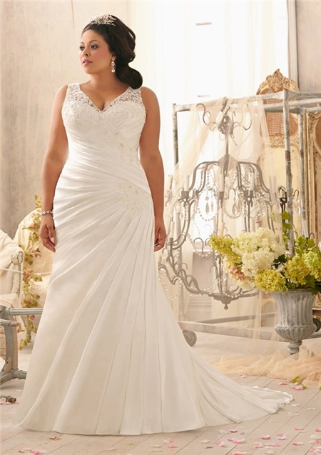 plus size wedding gowns mermaid v neck lace satin ruched plus size wedding dress with buttons QZAMLVS