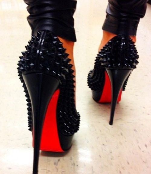 red bottom shoes ... red bottom shoe. see more. walk a mile in these louboutins :-) POIELPP