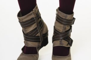 summer boots and their advantages TIIMLZA