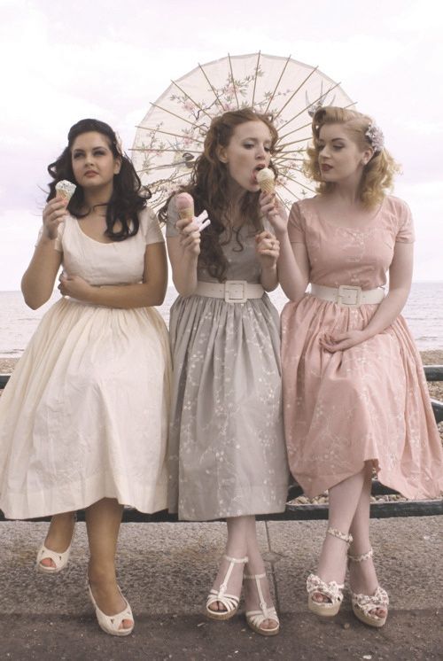 vintage bridesmaid dresses 20 inspirational styles for your beautiful bridesmaids YTMSUJG