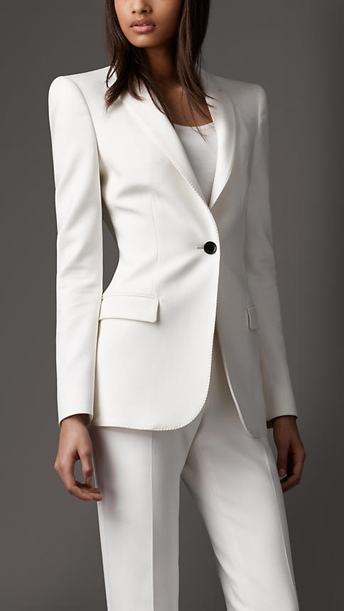 white suits for women http://michaud.mx/trajes-sastre-para-dama- · white suitswhite ... TWUZKYV