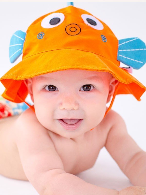 Protect your baby with baby sun hats