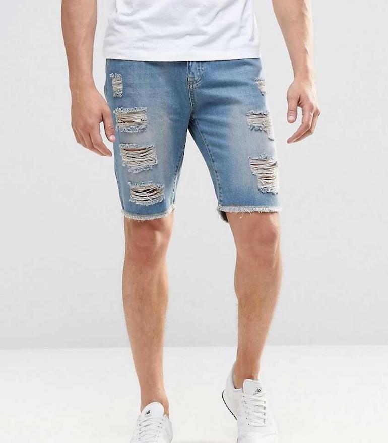 Carry off a good denim shorts for men