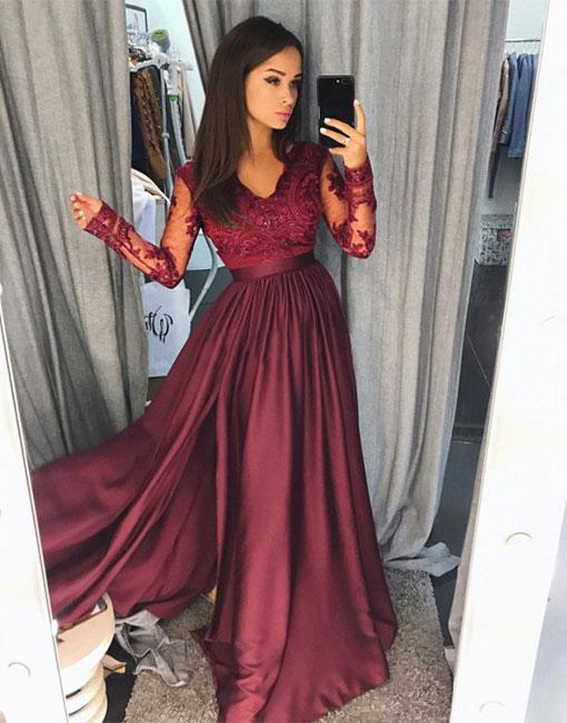 Getting the vintage long sleeved prom dresses